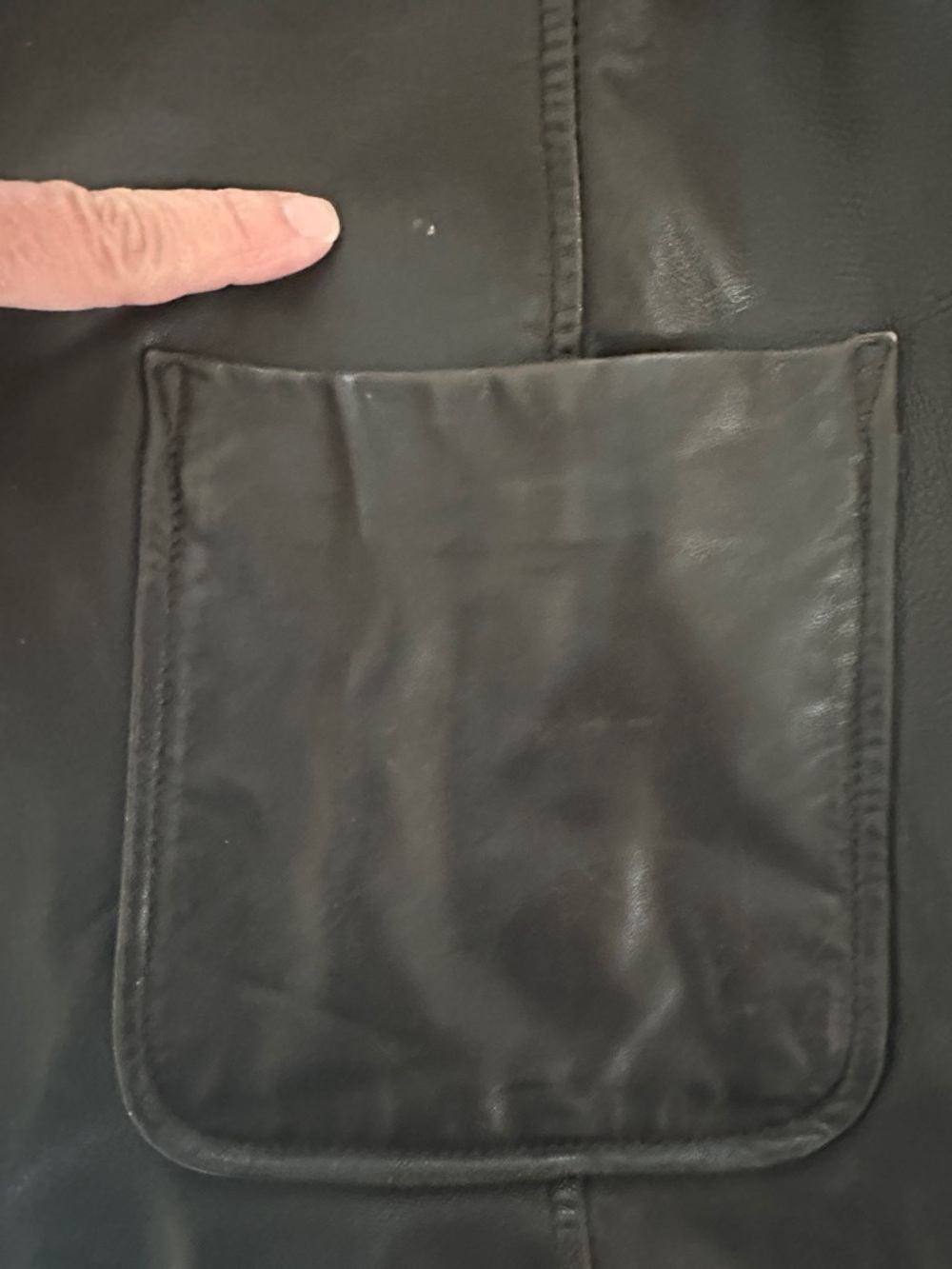 Liz Claiborne Classic Black Leather Jacket - Picture 16 of 16